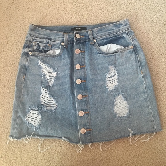 Forever 21 Dresses & Skirts - Distressed ripped jean skirt